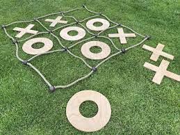 Supersized Tic Tac Toe Fun Highlights