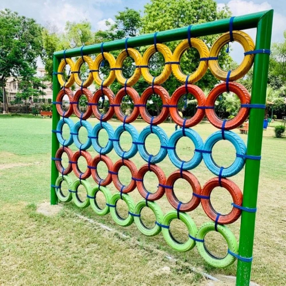 What's Included in Climb & Conquer the Tyre Wall